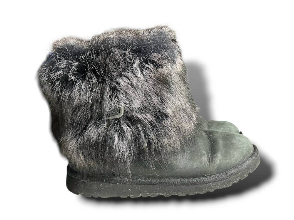NEW UGG kids ellee leather boot in black